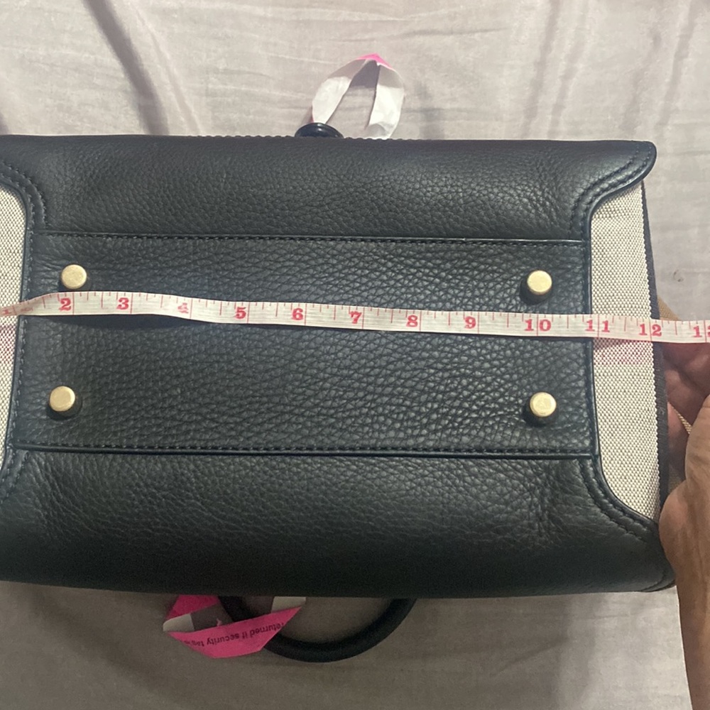 Burberry purse - Picture 4 of 6